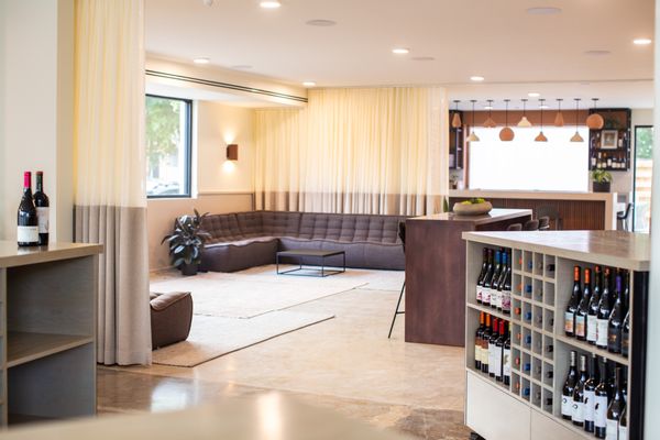 Padre's Wine Shop + Bar by null