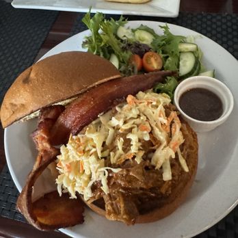 Alba's Kitchen - Pulled Pork Sandwich - Pizza Near Me - Woodstock, New York