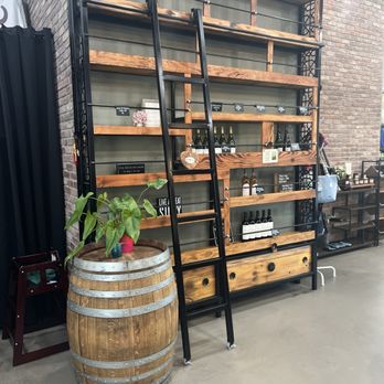 charQterie - Wine - Wine Bars Near Me - Sacramento, California charQterie - Wine - Wine Bars Near Me - Sacramento, California
