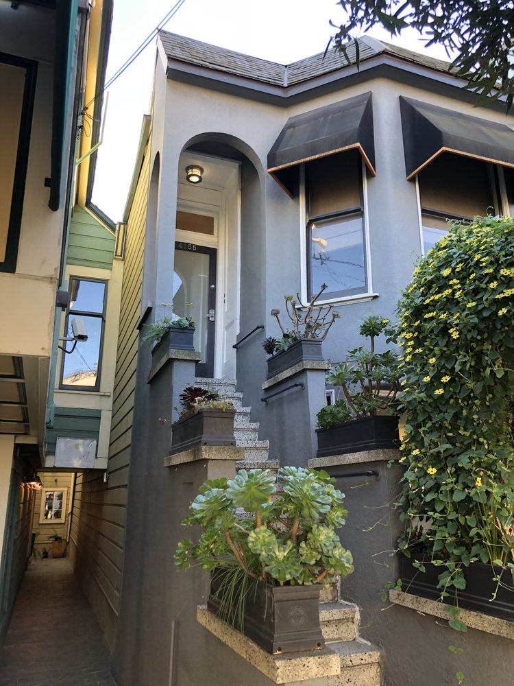 Bradford Smallwood, MFT - child therapist in San Francisco, CA