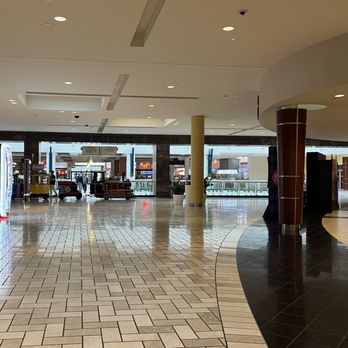 Tysons Corner Center - Shopping Centers Near Me - Tysons, Virginia