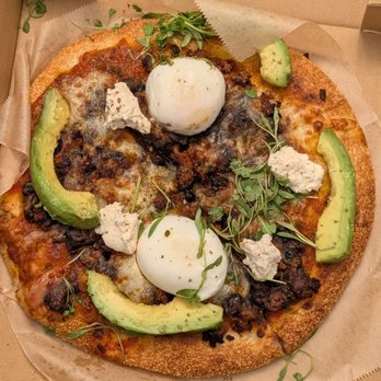 Urth Caffé-Pasadena - Huevos Rancheros Pizza was not great - Cafes Near Me - Pasadena, California
