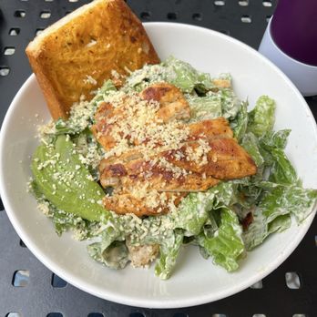 California Pasta - California Chicken Caesar Salad - Italian Near Me - Santa Barbara, California California Pasta - California Chicken Caesar Salad - Italian Near Me - Santa Barbara, California