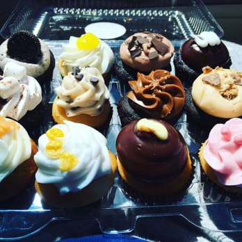 Smallcakes - Cupcakes Near Me - Winter Park, Florida Smallcakes - Cupcakes Near Me - Winter Park, Florida