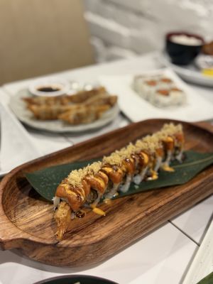 Taku Sushi & Bar by null