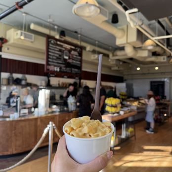Beecher's Handmade Cheese - Mac & Cheese Small - Cheese Shops Near Me - Seattle, Washington Beecher's Handmade Cheese - Mac & Cheese Small - Cheese Shops Near Me - Seattle, Washington