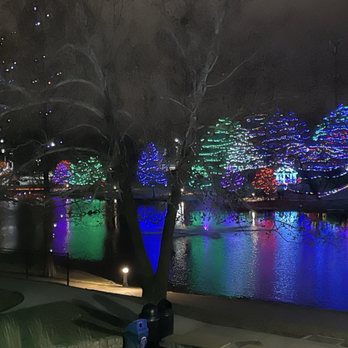 Sar-Ko-Par Trails Park - Millions of Christmas lights were reflected in the lake - Parks Near Me - Lenexa, Kansas