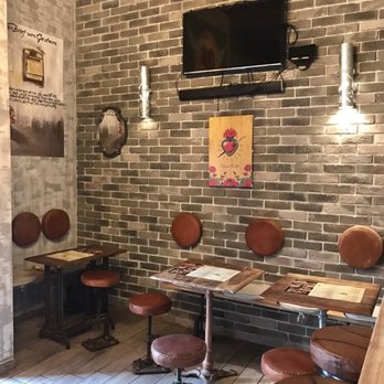 Burger Republic - Burgers Near Me - Berlin, BE