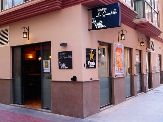 Bodega La Guindilla by null