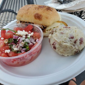 Brown Bag - New American Near Me - Franklin, Tennessee