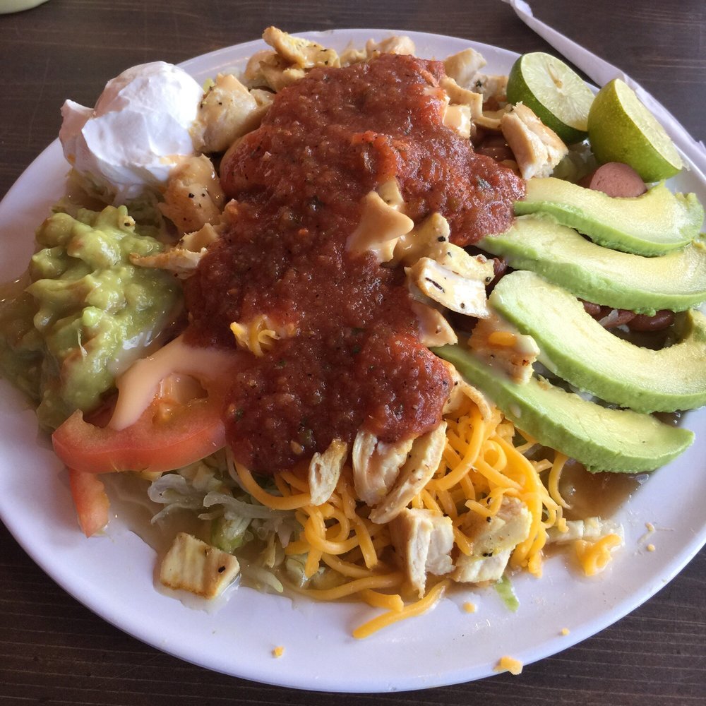 Grilled chicken fajita salad! Yum Grilled chicken fajita salad! Yum