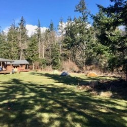 Tahoma One Drop Zen Monastery - Tahoma Zen monastery residential buildings and tents.