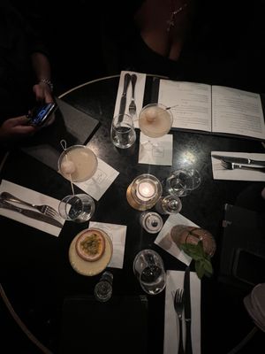 César Paris by null