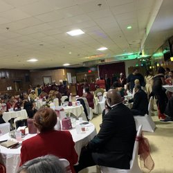 Carver Den