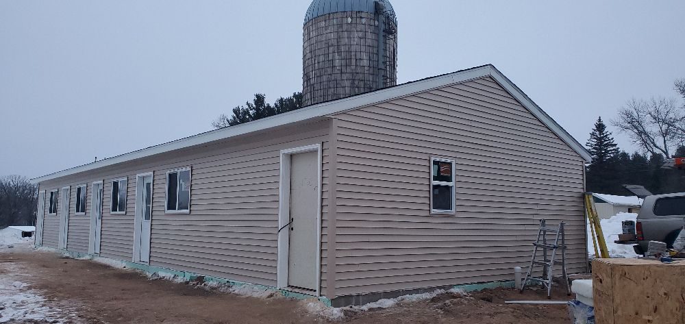 Slide of J&H Custom Builders