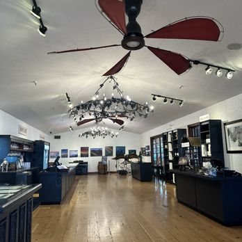 Summerhill Pyramid Winery - Wine tasting bar - Wineries Near Me - Kelowna, British Columbia Summerhill Pyramid Winery - Wine tasting bar - Wineries Near Me - Kelowna, British Columbia