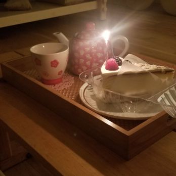 Hideko Spa - Tea and the best cheesecake for my 41th birthday. Cheesecake crust had walnuts and almonds....so good! - Massage Therapy Near Me - Los Angeles, California