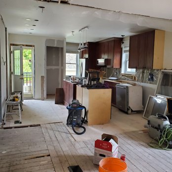 Greener Carpentry & Renovations - a kitchen being remodeled - General Contractors Near Me