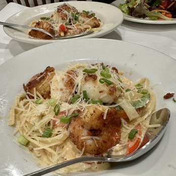 Coastal Kitchen - Seafood Near Me - Saint Simons Island, Georgia