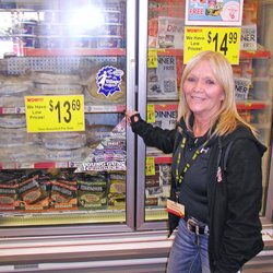 The Village PieMaker - Donna the pie order lady at Lowe's Market in Boyd, TX.