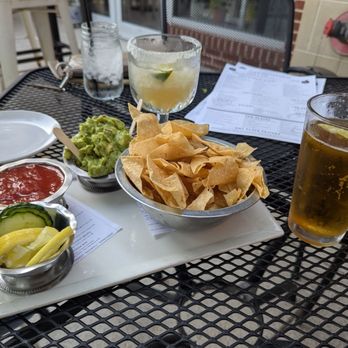 La Food Marketa - Chips, salsa and guac. Modelo and a margarita - Latin American Near Me - Baltimore, Maryland