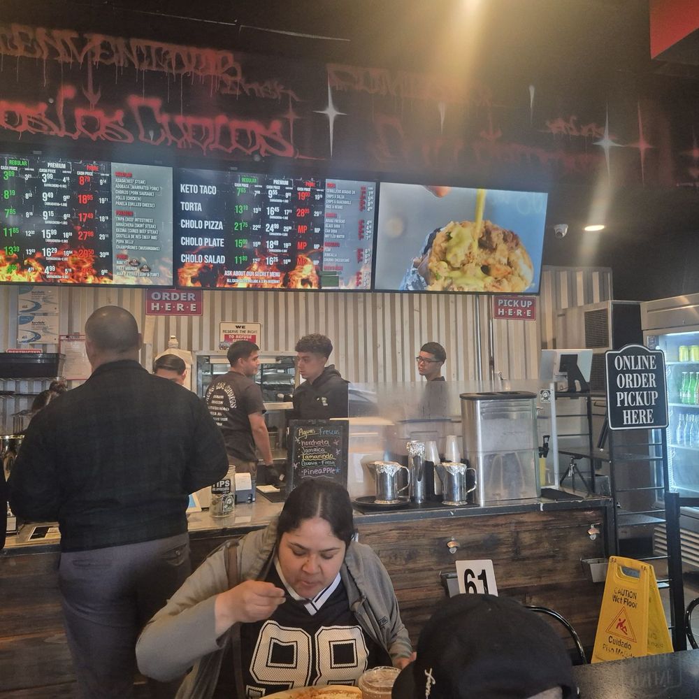 Tacos Los Cholos - Fullerton - On line pick up line - Tacos Near Me - Fullerton, California Tacos Los Cholos - Fullerton - On line pick up line - Tacos Near Me - Fullerton, California