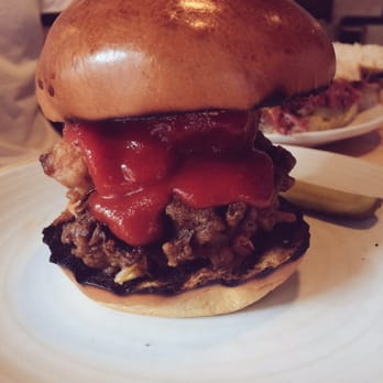 Common - korean fried chicken burger (2016) - Bars Near Me - Manchester, XGM