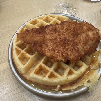 Townhouse - Chicken & Waffle - New American Near Me - Detroit, Michigan Townhouse - Chicken & Waffle - New American Near Me - Detroit, Michigan
