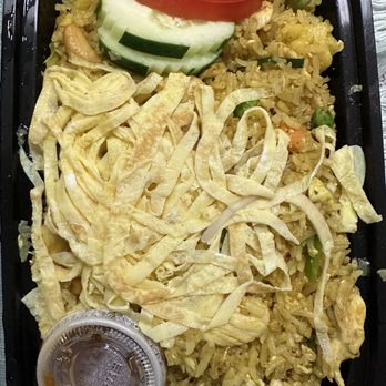 Xiandu Thai - Pineapple Fried Rice - Thai Near Me - Philadelphia, Pennsylvania Xiandu Thai - Pineapple Fried Rice - Thai Near Me - Philadelphia, Pennsylvania