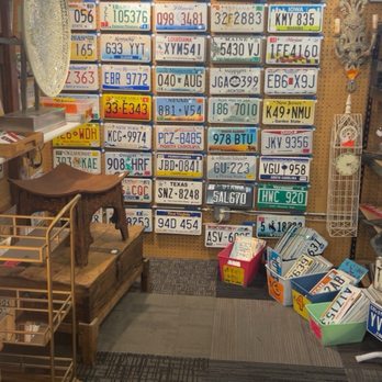 Call It New Call It Antique - License Plate Area where u could make ur own sign with pieces of old license plates - Used, Vintage & Consignment Near Me - Mesa, Arizona