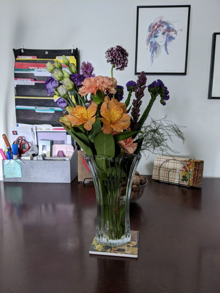 FANTASY FLOWERS Updated October 2024 18 Photos & 16 Reviews 106 E Freistadt Rd