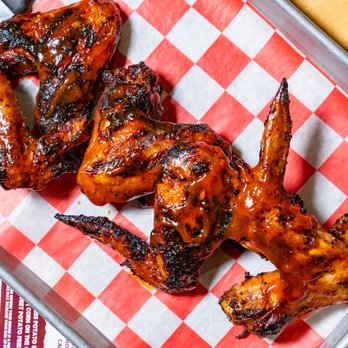 Bobbique - grilled chicken wings on a tray - Barbeque Near Me - Patchogue, New York