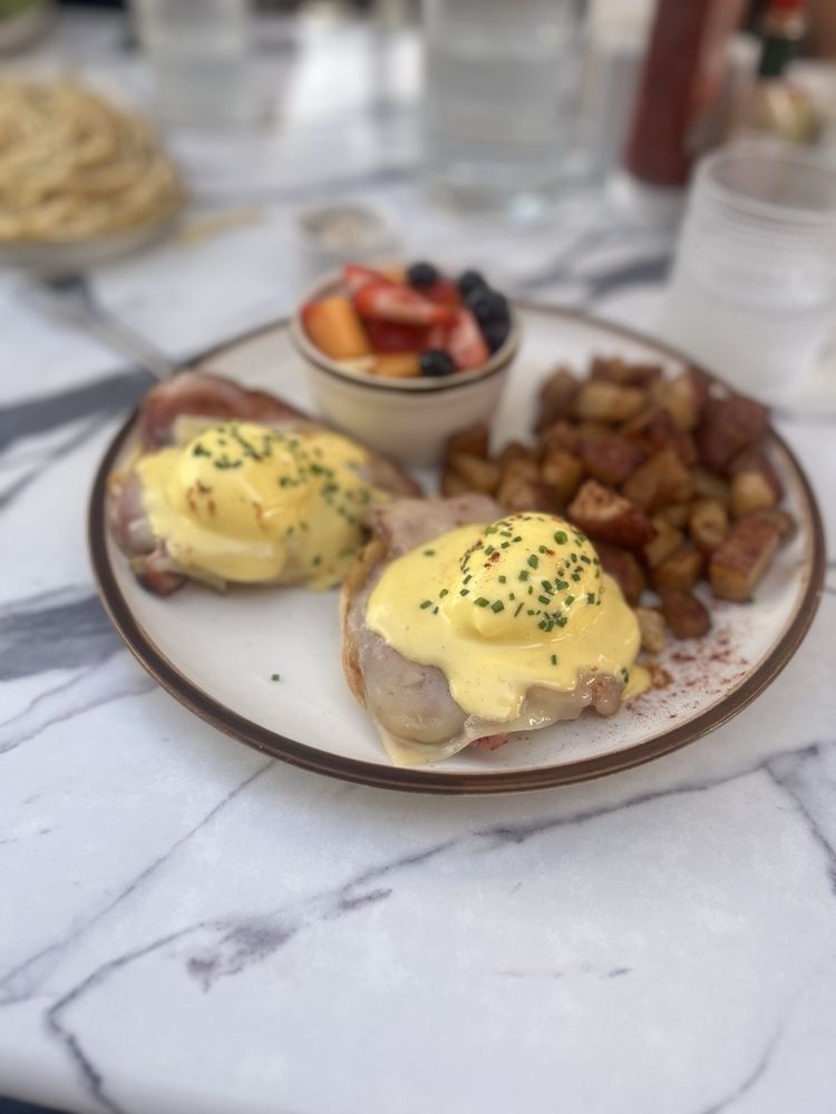 Fredericksburg Brunch Logo