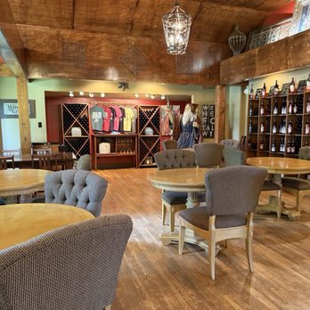 Talon Winery - Wine room - Wine Tasting Room Near Me - Shelbyville, Kentucky Talon Winery - Wine room - Wine Tasting Room Near Me - Shelbyville, Kentucky