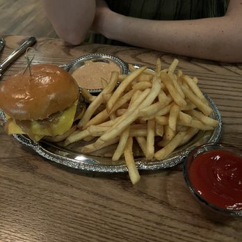 Atrium - Burger - New American Near Me - Atlanta, Georgia