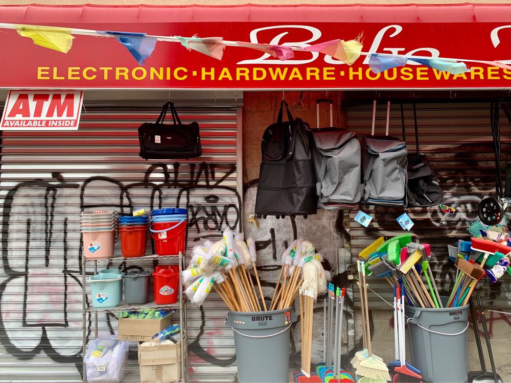 BOBO DISCOUNT Updated September 2024 135 Havemeyer St, Brooklyn