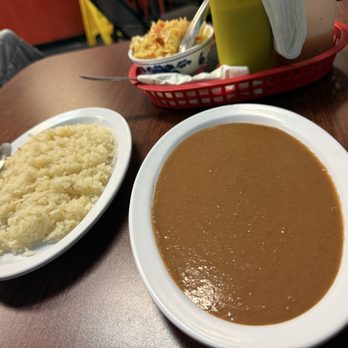 Nuevo Amanecer Pupuseria - Rice and beans - solid - Salvadoran Near Me - Everett, Washington Nuevo Amanecer Pupuseria - Rice and beans - solid - Salvadoran Near Me - Everett, Washington