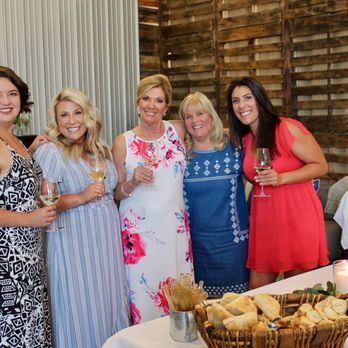Peltier Winery - Engagement event - Wineries Near Me - Acampo, California