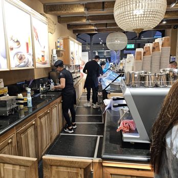 Amorino - Kitchen - Ice Cream & Frozen Yogurt Near Me - London, XGL Amorino - Kitchen - Ice Cream & Frozen Yogurt Near Me - London, XGL