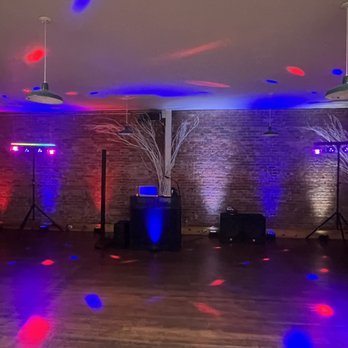 Emerald City Beats - The vintage ballroom at the Washington. - DJs Near Me Emerald City Beats - The vintage ballroom at the Washington. - DJs Near Me