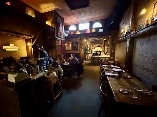 Paulie Gee's by null
