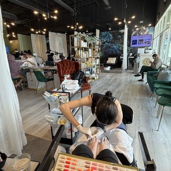 Desert Beauty Lab - Salon - Nail Salons Near Me - Las Vegas, Nevada