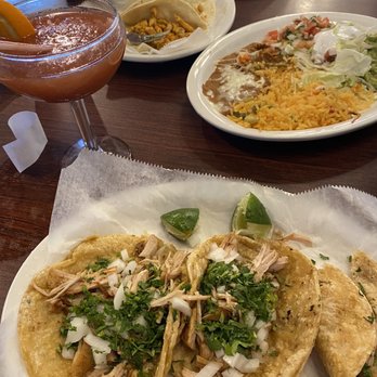 El Burrito Feliz - Strawberry margarita and make your own tacos. Yum. - Mexican Near Me - Saugatuck, Michigan El Burrito Feliz - Strawberry margarita and make your own tacos. Yum. - Mexican Near Me - Saugatuck, Michigan