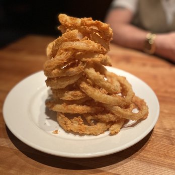 Cheddar's Scratch Kitchen - Onion rings! So crispy and yummy - American Near Me - Aurora, Colorado