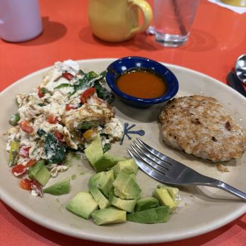 Snooze, an A.M. Eatery - Protein & Veggie Egg White Scramble* Vanilla Almond Matcha Tea Latte - Breakfast & Brunch Near Me - Charlotte, North Carolina