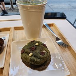 Matcha mochi cookie Matcha mochi cookie