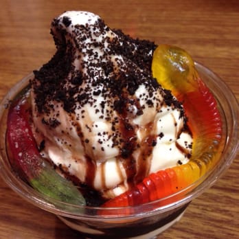 Sully's Drive-In - Mmmmm dirt sundae with gummy worms and half vanilla/chocolate ice cream. - Fast Food Near Me - Forks, Washington