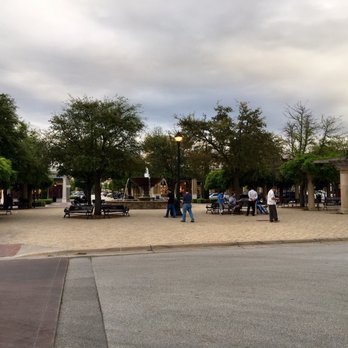 Southlake Town Square - Park - VN - Shopping Centers Near Me - Southlake, Texas Southlake Town Square - Park - VN - Shopping Centers Near Me - Southlake, Texas