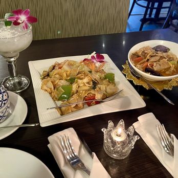 Coconut Bay - Delicious dinner at Coconut Bay Thai Cuisine - Thai Near Me - Burlingame, California