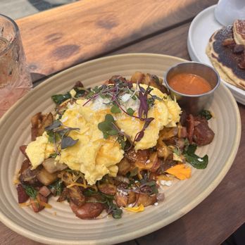 OB Surf Lodge - Breakfast & Brunch Near Me - San Diego, California OB Surf Lodge - Breakfast & Brunch Near Me - San Diego, California